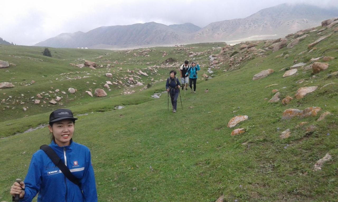 Trekking Center Hotel Bokonbayevo Kültér fotó